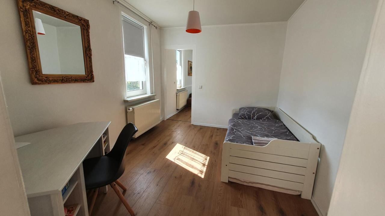 Schoene Aussicht, Wallbox, 70Qm, Kontaktloser Check-In アイゼナハ エクステリア 写真